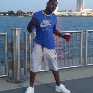 Meet your Posher, Denzel