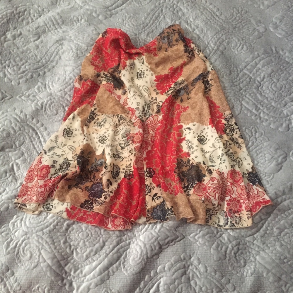 2 x 10.00  Very Flirty and Light Summer Skirt