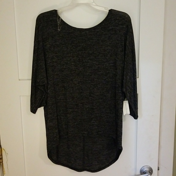 Top - Picture 1 of 1