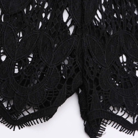 🔹1 Medium Left 🔹Bathing suit cover up shorts - Picture 3 of 4