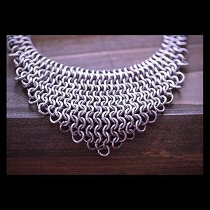 ***PRICE REDUCED***  Silver Mesh Bib Necklace