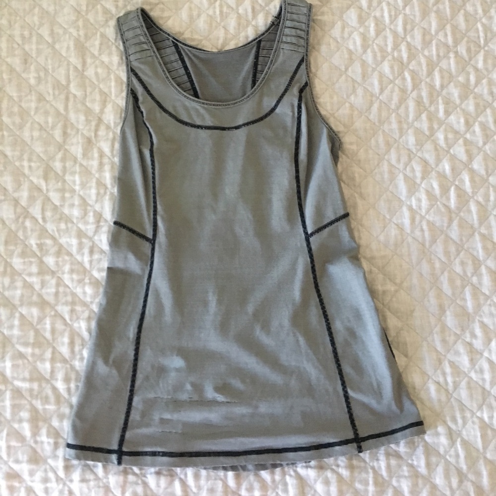 Lululemon women's running tank