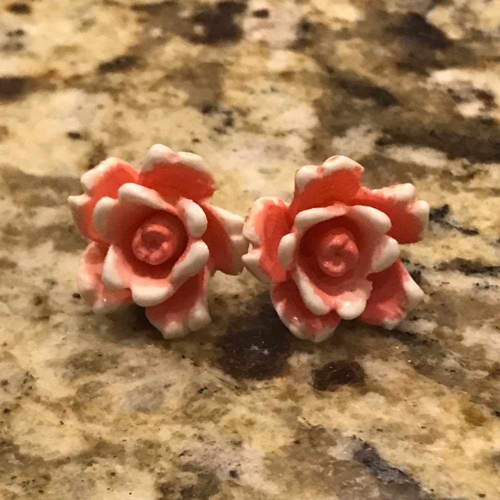 Tarina Tarantino Rose Earrings