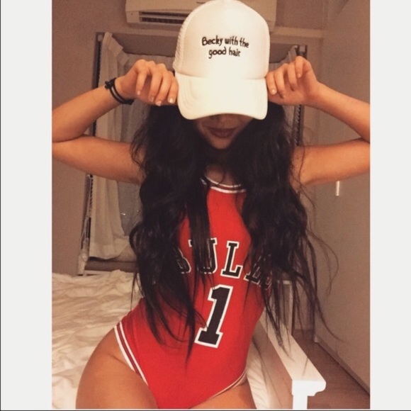 ✨ONE LEFT✨Bulls Jersey Bodysuit - Picture 3 of 5