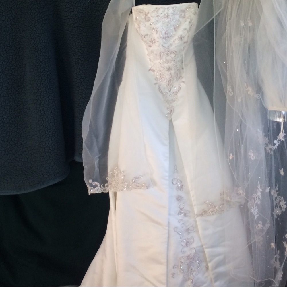 Mori Lee wedding gown