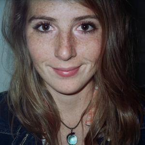 Meet your Posher, Bobbi