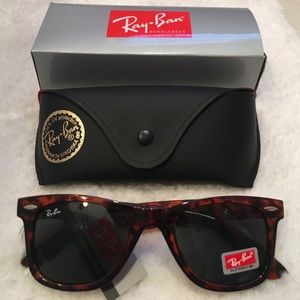RayBan Wayfarer Sunglasses