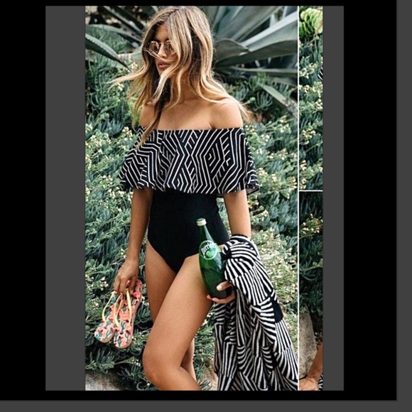 One Piece Ruffle Off Shoulder Swimsuit - Picture 4 of 5