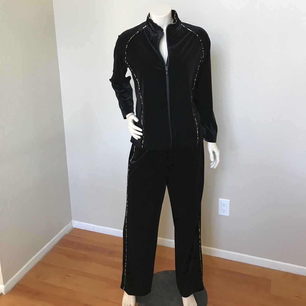 Coldwater Creek tracksuit