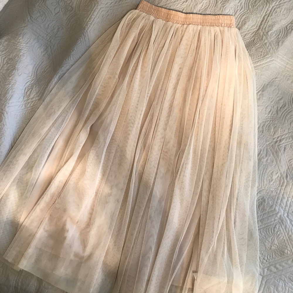 Tulle skirt