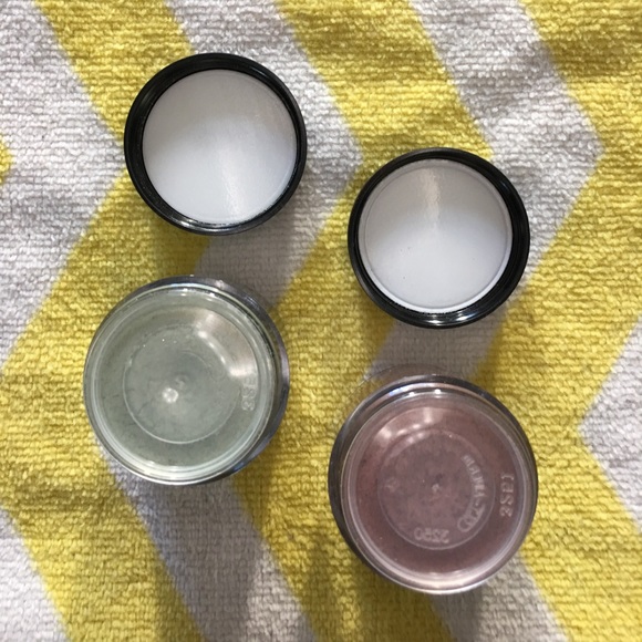 M•A•C Cosmetics Pigment 🎨✨ - Picture 4 of 4