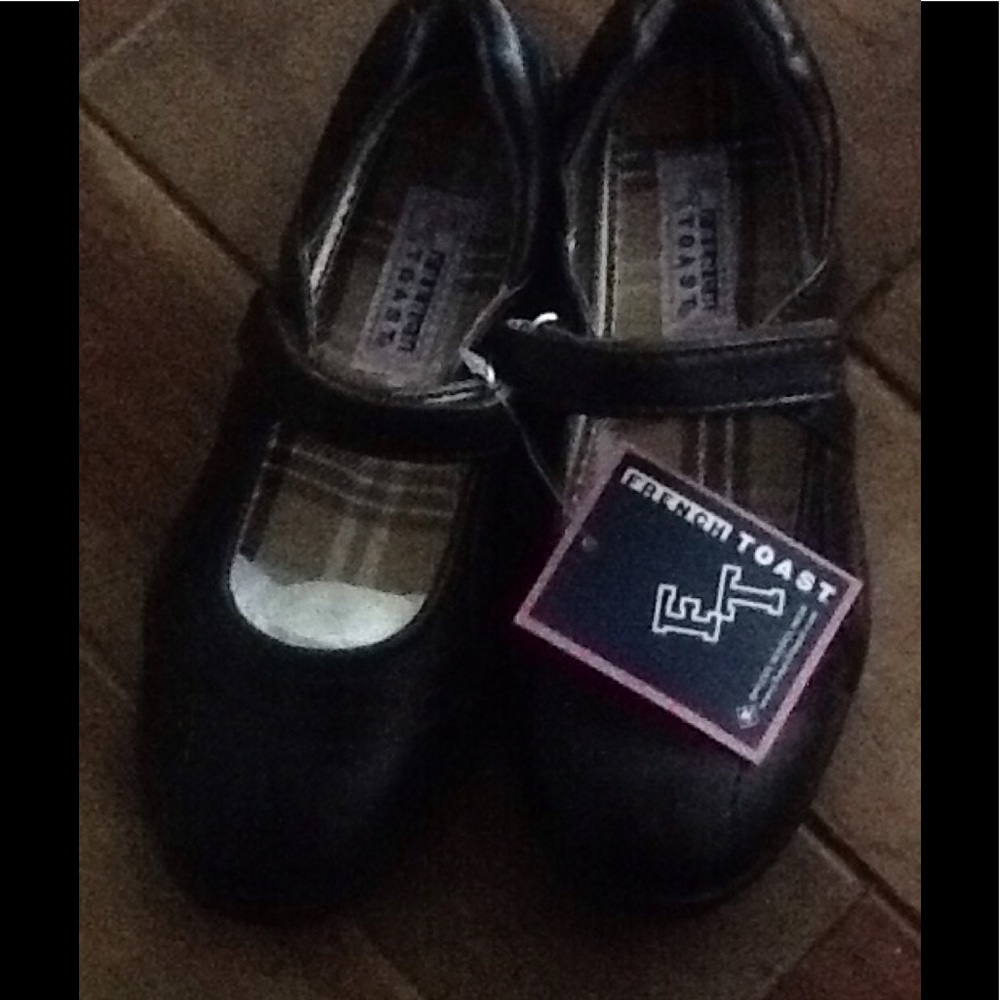 French Toast new child's shoe Mary Jane style.