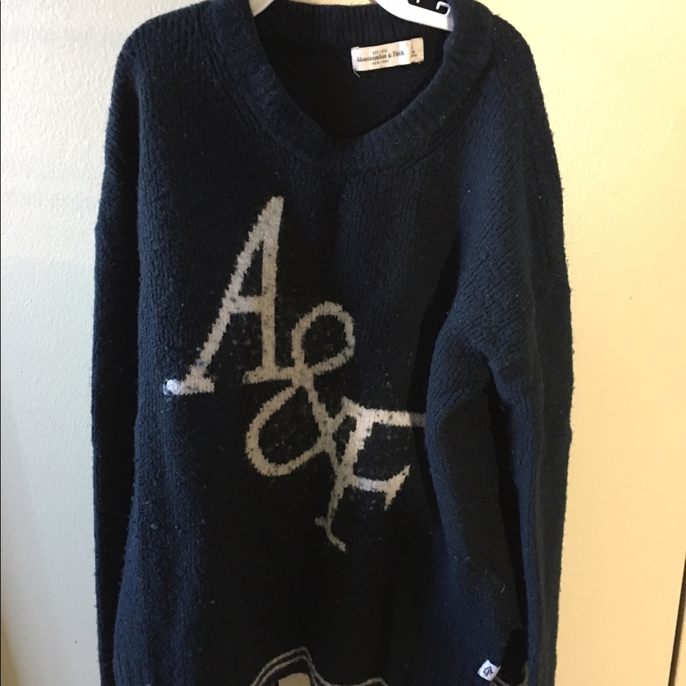 A&F sweater