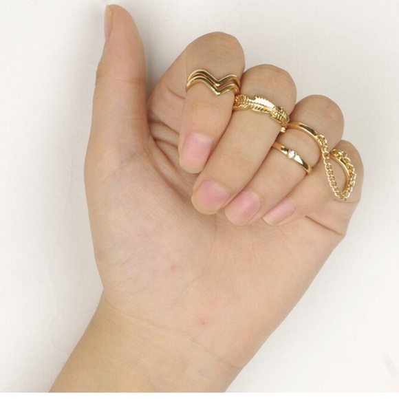 brand new stack ring set *Gold color - Picture 3 of 5