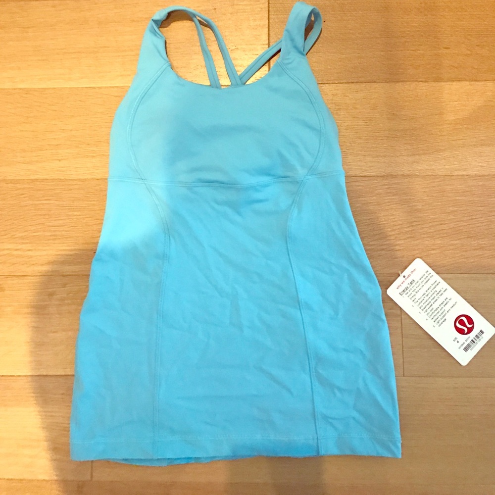 Lulemon tank top with the tags still on!