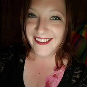 Meet your Posher, Christin