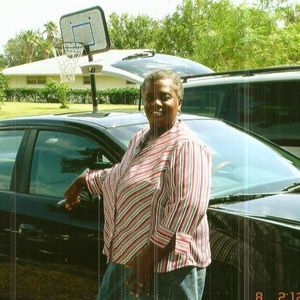 Meet your Posher, Ebony