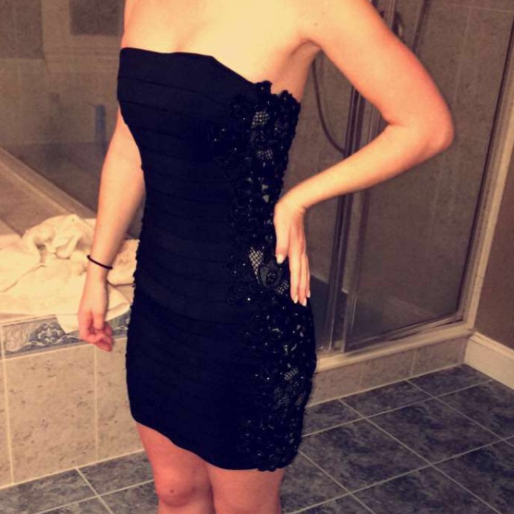 Black short Sherri Hill cocktail/ prom dress
