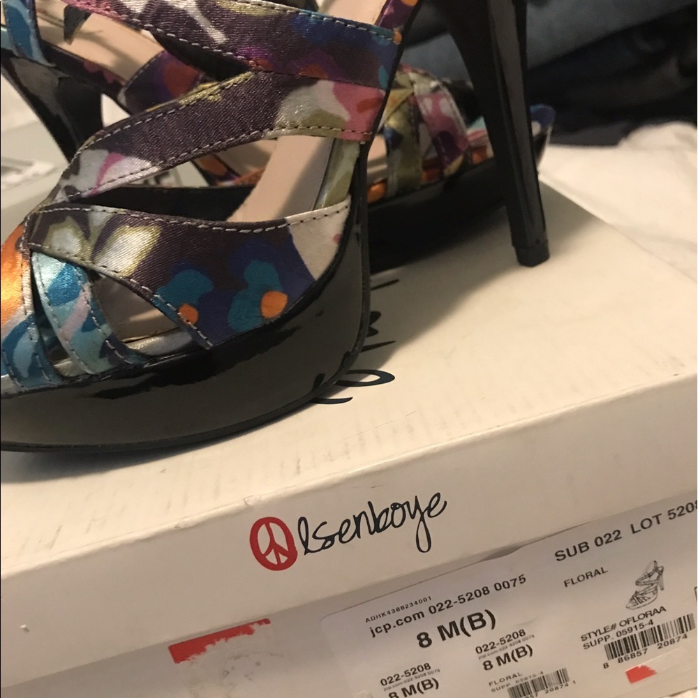 Floral heels