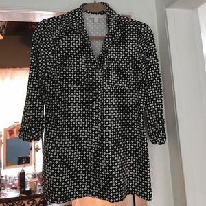 Three quarter sleeve top