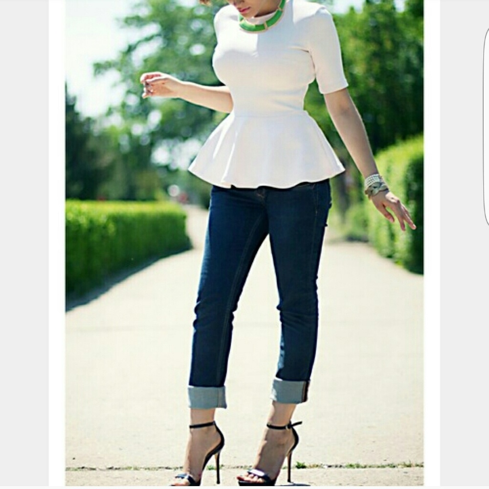 💕HP💕 NEW Lane Bryant Cream Peplum Gemstone Top