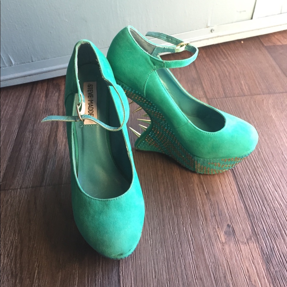 Steve Madden ZigZagg heels,spikes and rhinestones