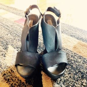 Steve Madden Xander Wedges