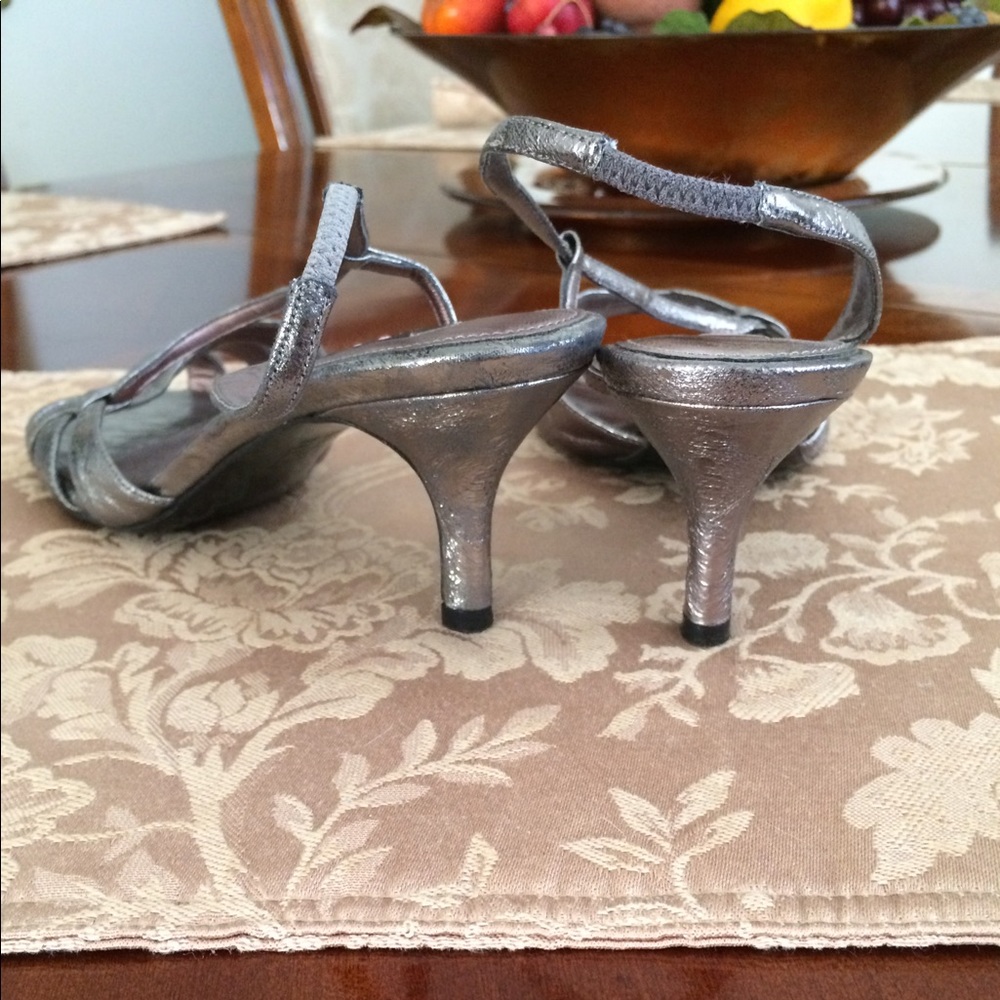 🌹Nina sandals pewter color - Picture 2 of 5