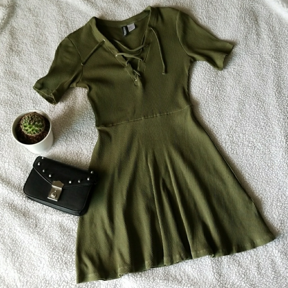 H&M laced up dress
