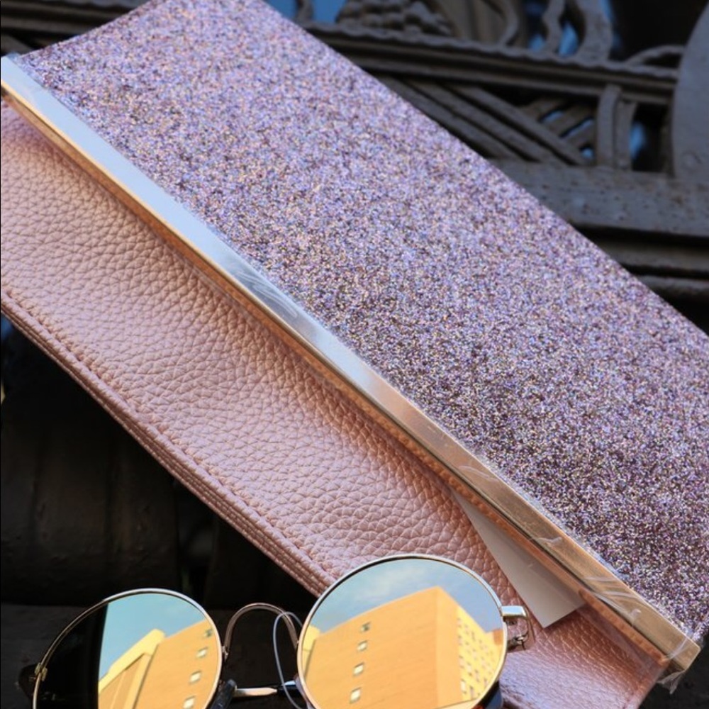 French woman purse