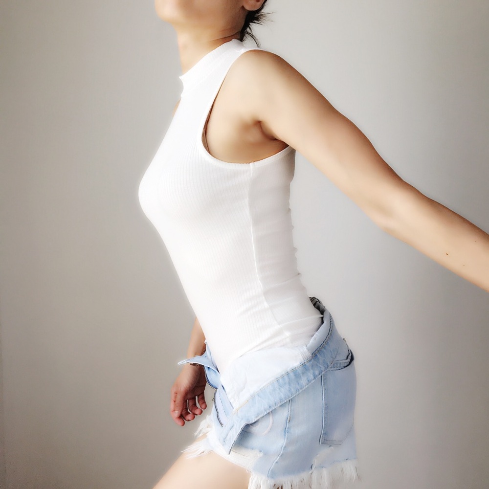 Kendall ribbed bodysuit. - Picture 4 of 4