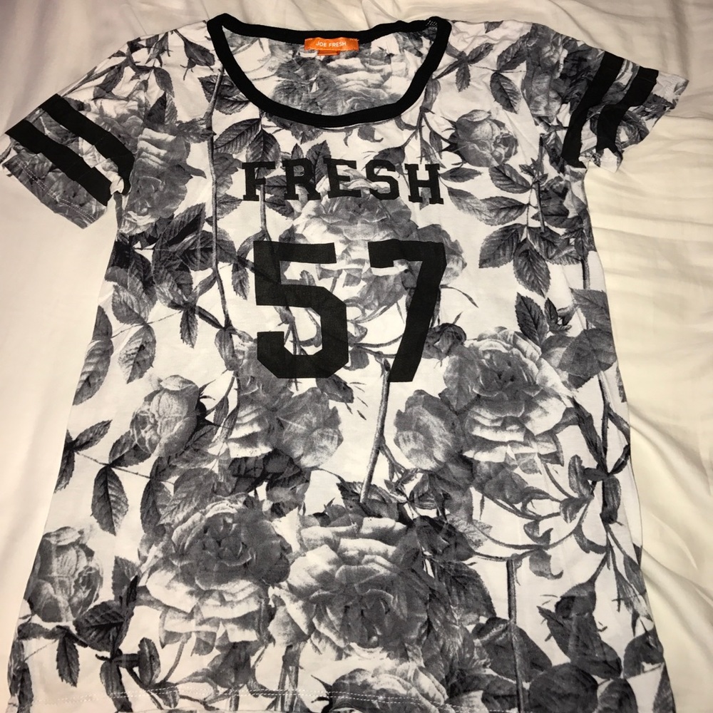 Designer JOE FRESH top