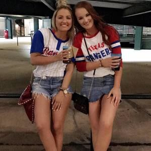 Meet your Posher, Ashlee