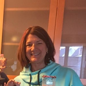 Meet your Posher, Cindy