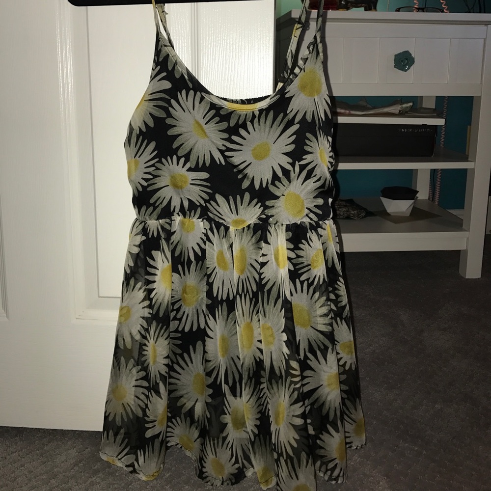 Brandy Melville sunflower dress
