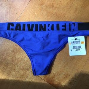 ✨BRAND NEW: Too small✨