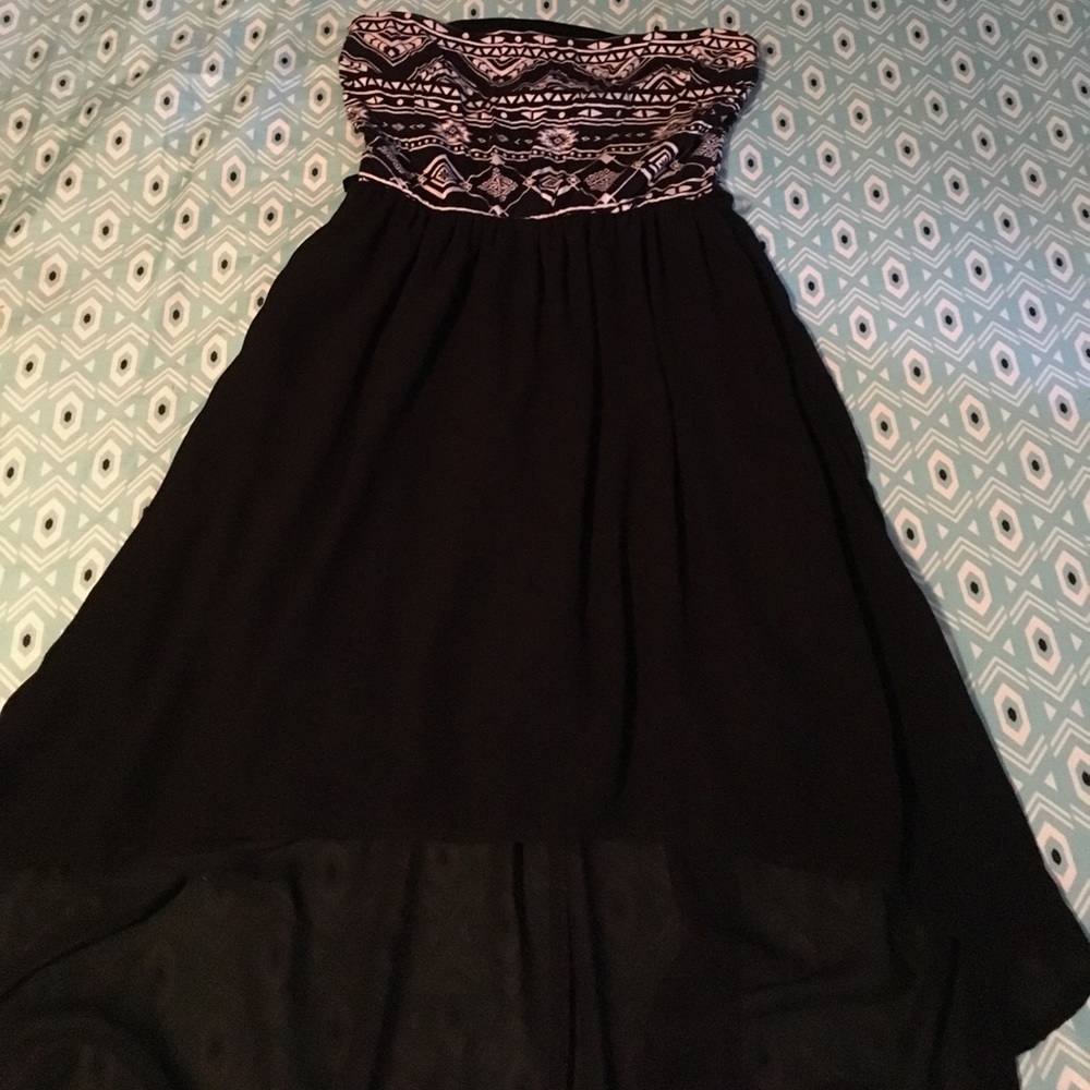 Sleeveless dress
