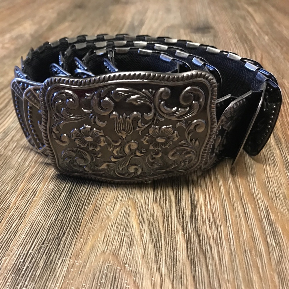 Belt - Picture 2 of 7