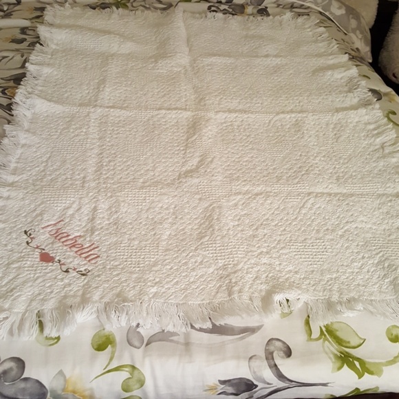 Beautiful white Afghan blankie for baby's crib - Picture 2 of 3