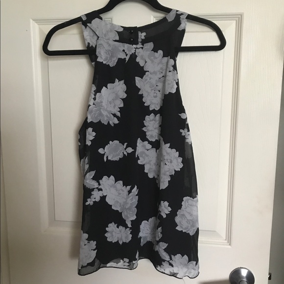 Floral Halter Blouse - Picture 3 of 5