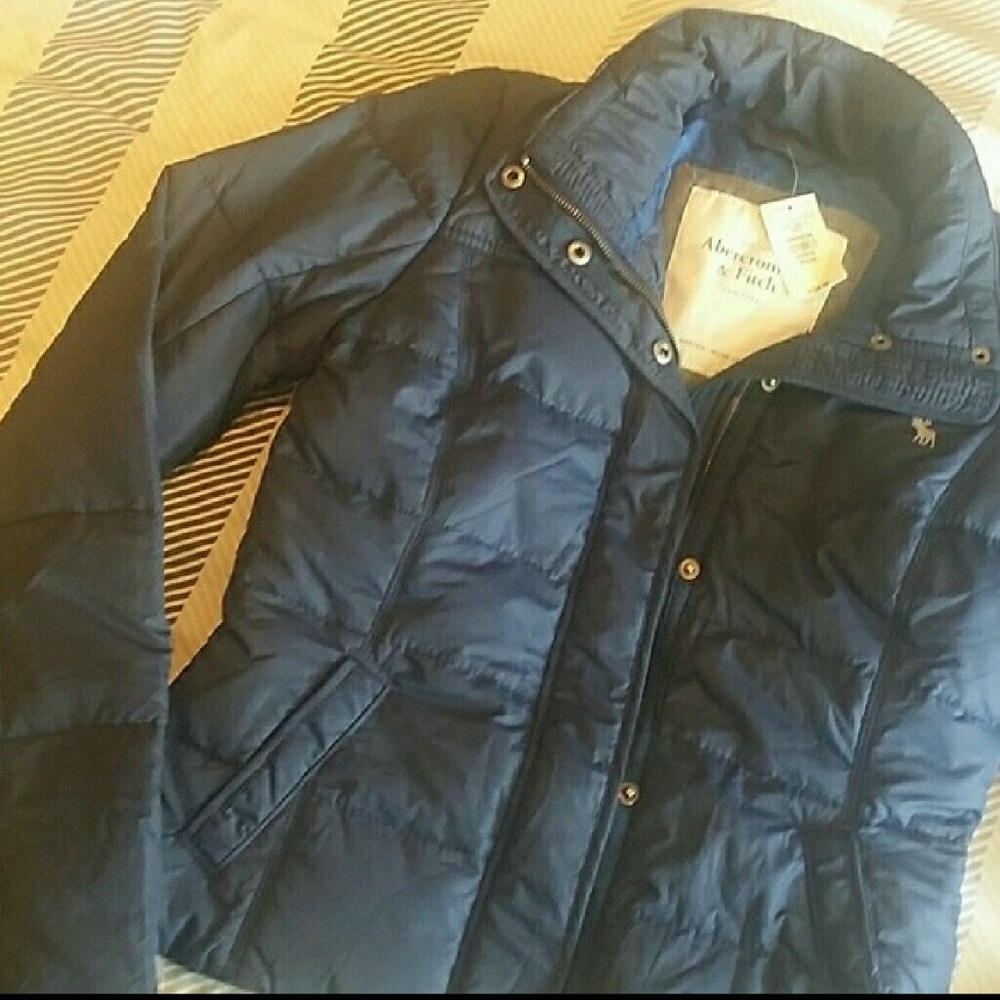 NWT Abercrombie puffer jacket