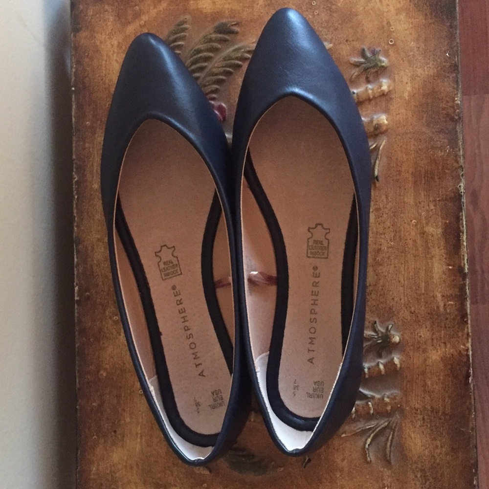 Navy blue pointy flats from Primark