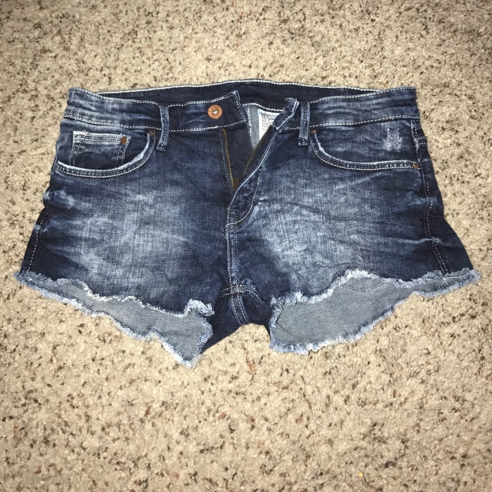 Denim shorts- SIZE 4