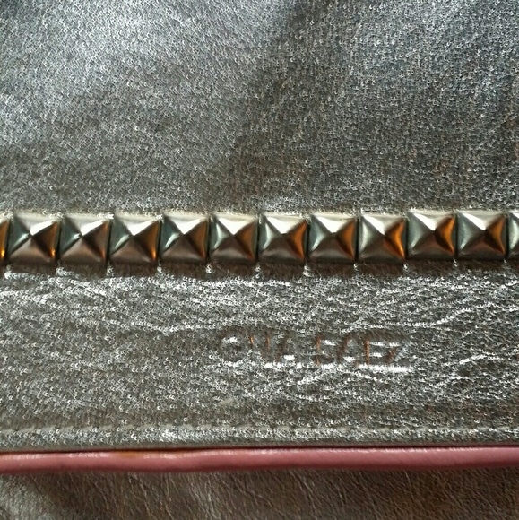 Ona Saez metallic crossbody bag - Picture 6 of 7