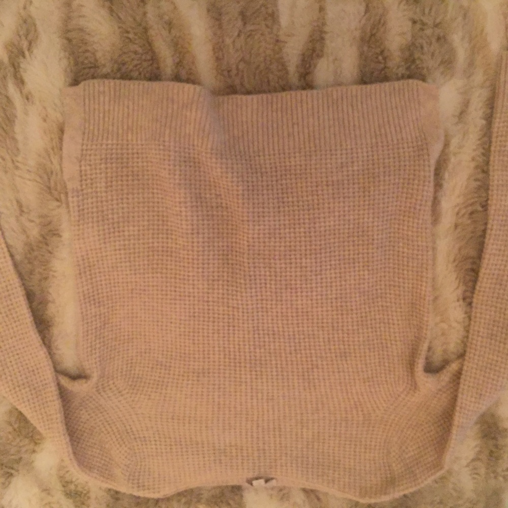 gap waffle knit super cozy sweater!!!!!!!!