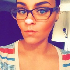 Meet your Posher, Erika