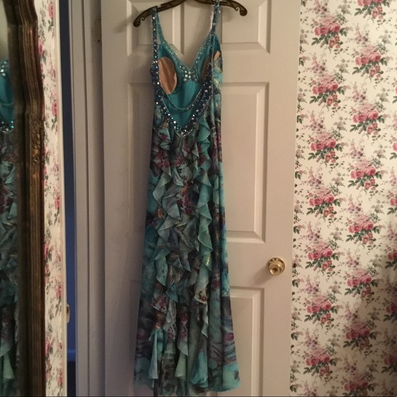 Prom Dress - Picture 3 of 3