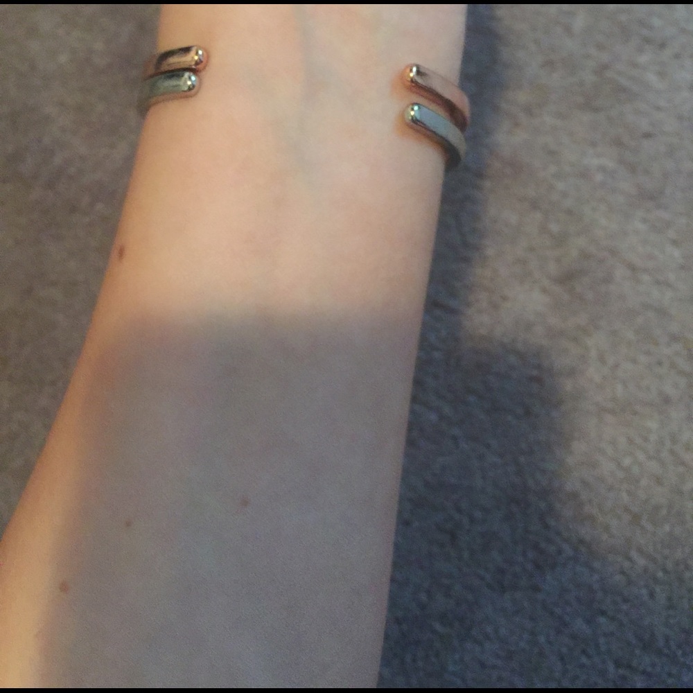 Cuff Bracelets. Can Be Adjusted - image 3