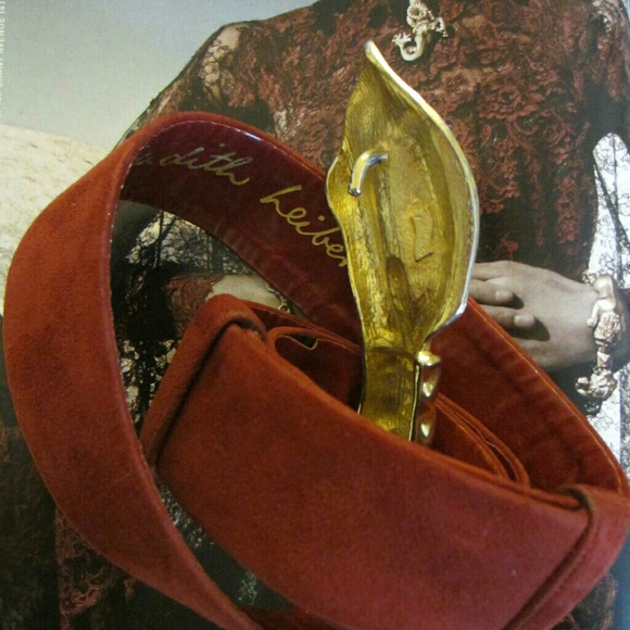 Judith Leiber Bonwit Teller Red Leather Gold Bow Signature Belt main image 7