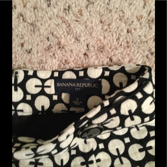 Vintage Black and White Skirt - Picture 4 of 4